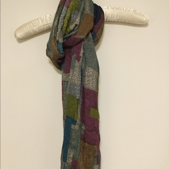 Vivante Scarf/Wrap New - Picture 6 of 8